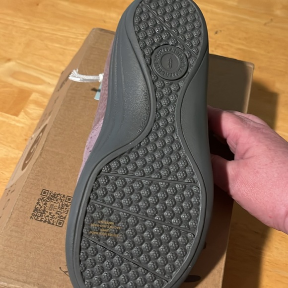 ‼️SOLD‼️🛍️2225 NWT Revitalign Orthotic Memory Foam Suede Mules - Siesta Dahlia - Picture 9 of 11